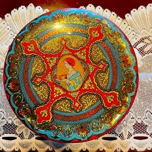 Wonder Fruit Cake Tin - Vintage British/Canadian Tin